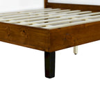 Letto a piattaforma in legno massello marrone Mid-Century Modern, King, 2 persone