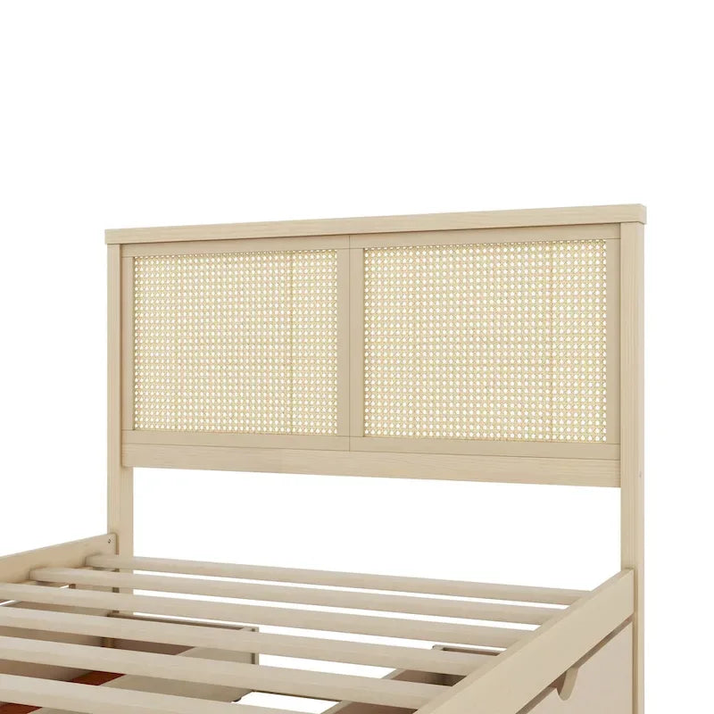 Letto a Piattaforma Naturale Antico di Grandezza Standard con 4 Cassetti e Testiera in Rattan, Per 1-2 Persone