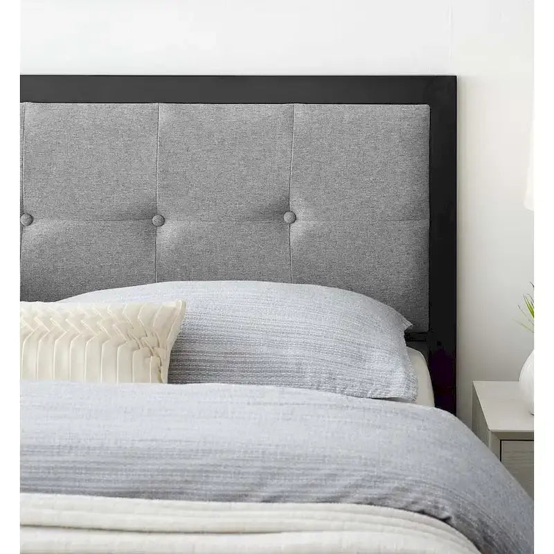 Testiera in Tessuto Grigio Chiaro con Bottoni per Letto King Size (per 2), Struttura in Metallo